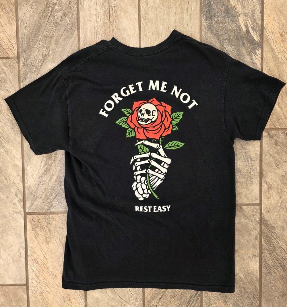 Rest Easy Mens Medium Black Forget Me Not Skeleton Rose Graphic T Shirt Cotton